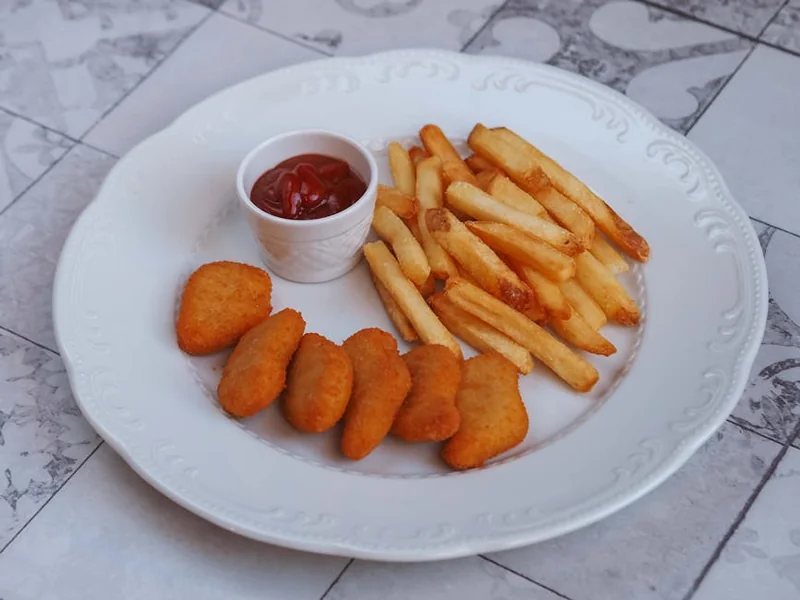 Quorn Nuggets & Fries
